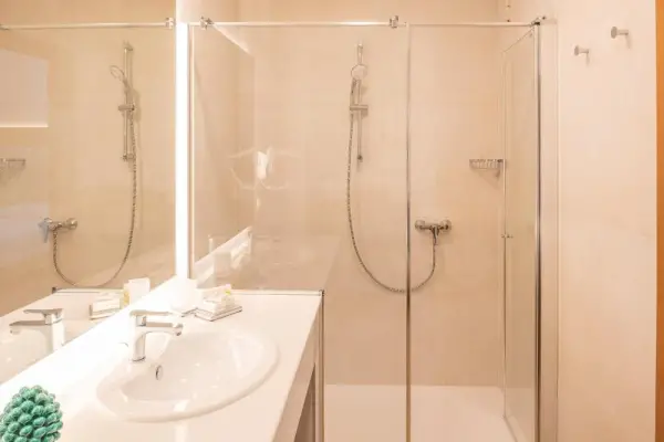 Hotel Centrale 8